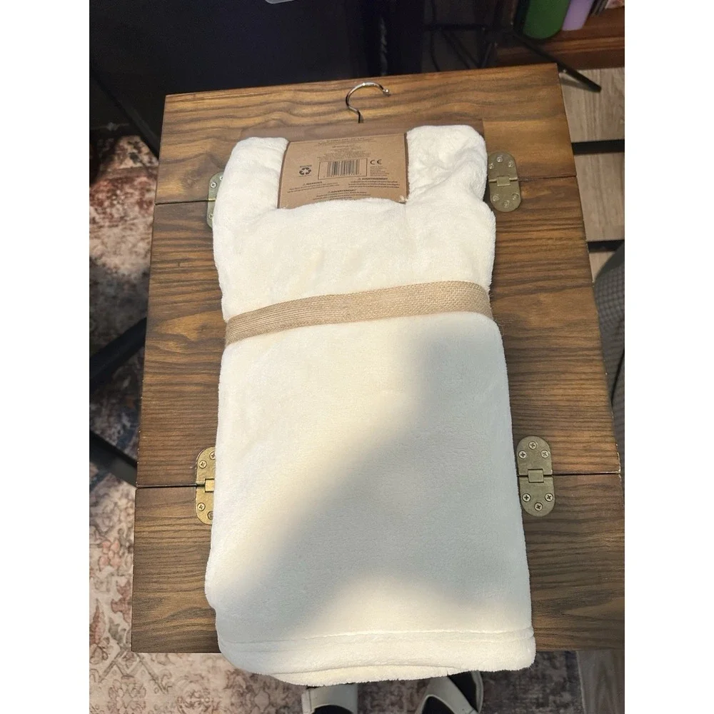 New Dreamgro White Elephant Doll & 0+ Baby Blanket 2 pc Set w/ Hanger • 30